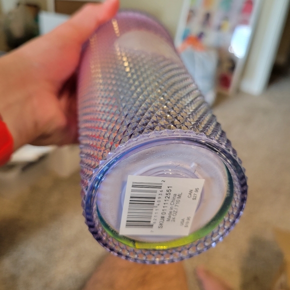 New Starbucks 2020 Pride Tumbler - Picture 4 of 6